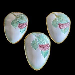 Elegant Italian Leaf and Berry Dinnerware Set